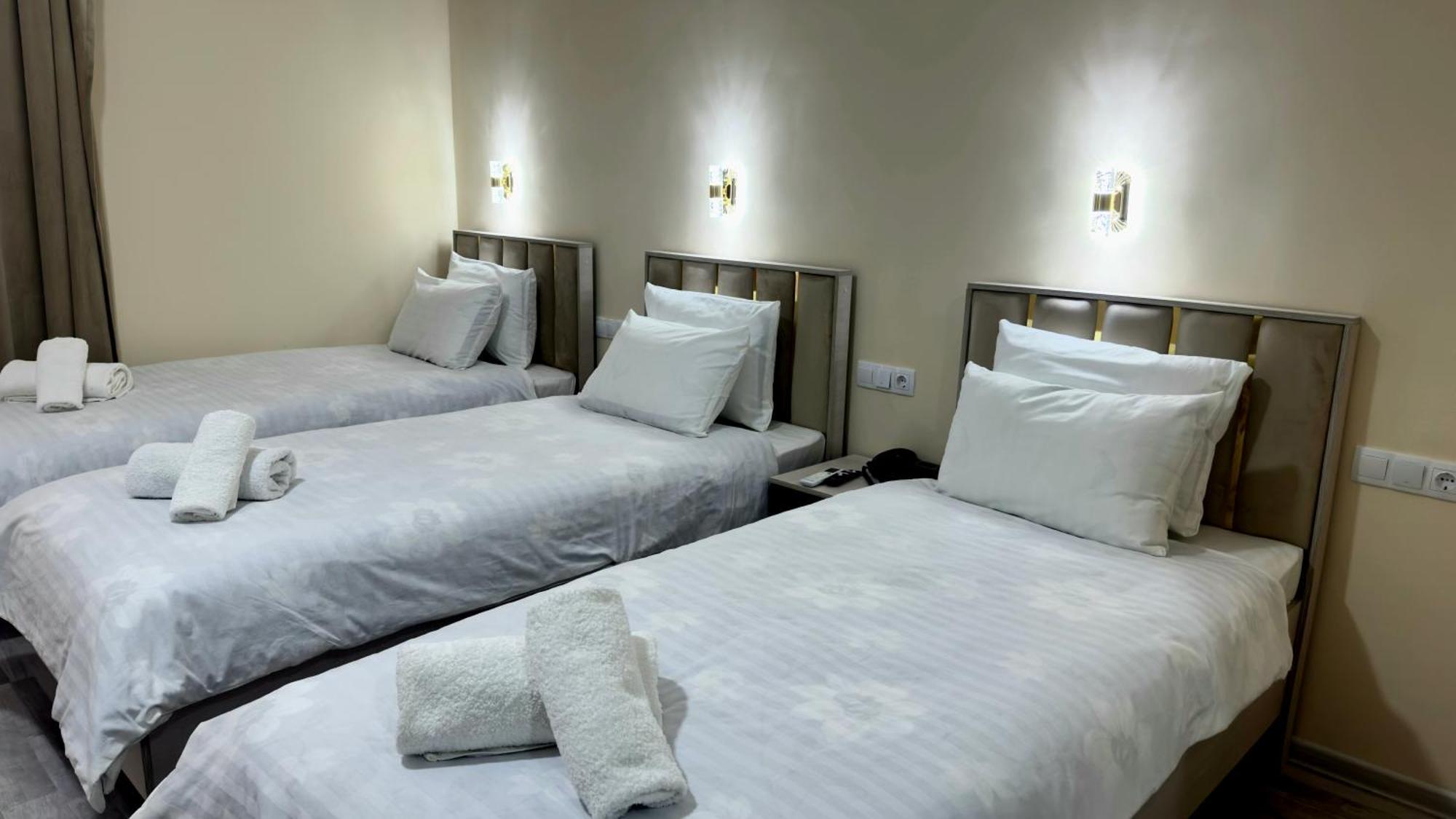 Marmar Family Restaurant And Hotel Nukus Ngoại thất bức ảnh